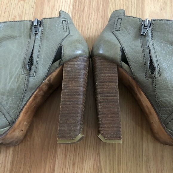 Alexander Wang Green Gray Ankle Boots Booties Heeled Zip Leather EU 38 US 7.5 - Picture 9 of 14